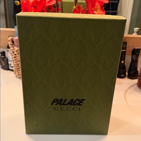 GUCCI X PALACE GG P Canvas Monogram Web Camouflage Flap Messenger (Unisex) - Picture 13 of 13